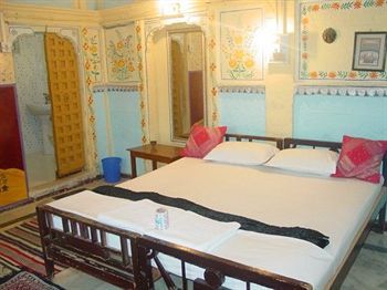 Paradise Palace Hotel Джайсалмер Екстериор снимка